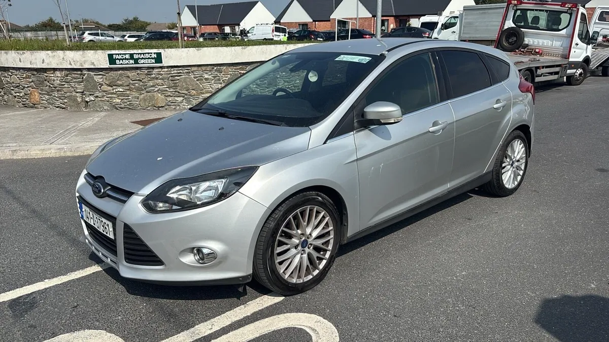 2014 Ford focus 1 liter petrol - Image 2