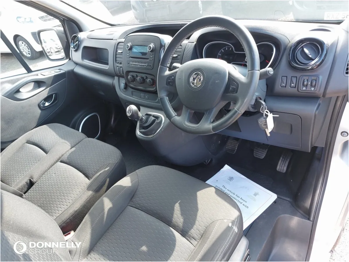 Vauxhall Vivaro L1 Diesel Sportive - Image 4