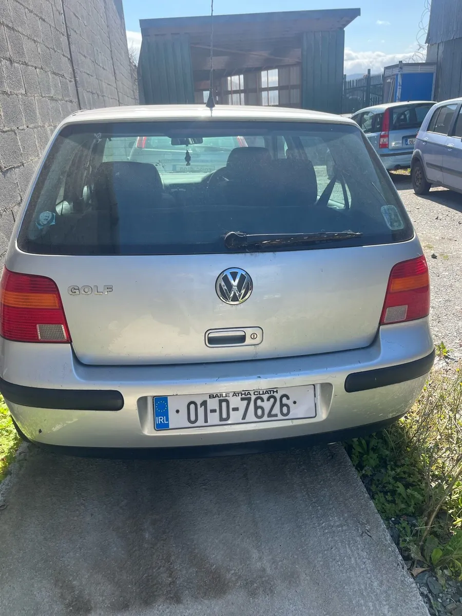 Volkswagen golf 2001 - Image 2