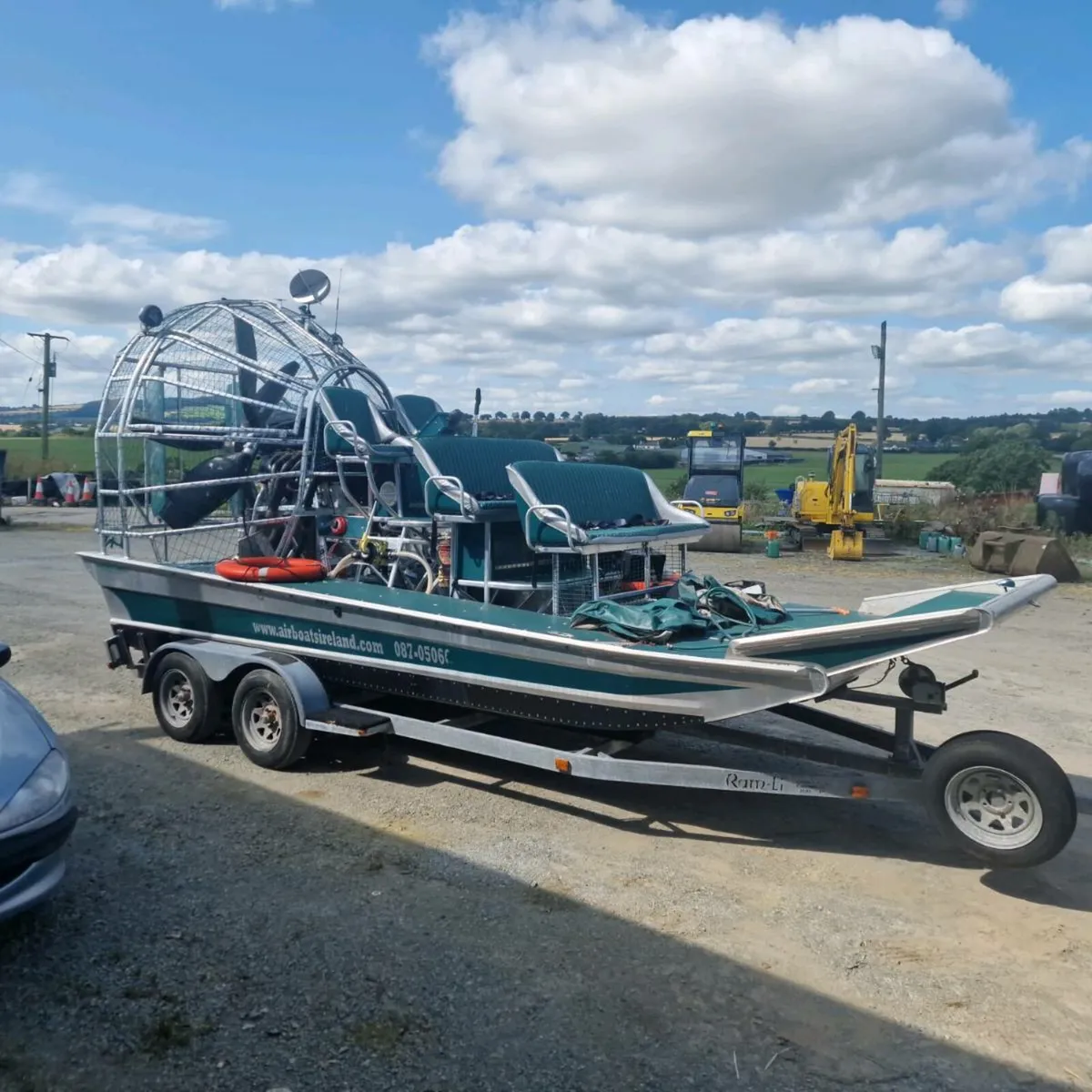 Air boat , engine gone - Image 3