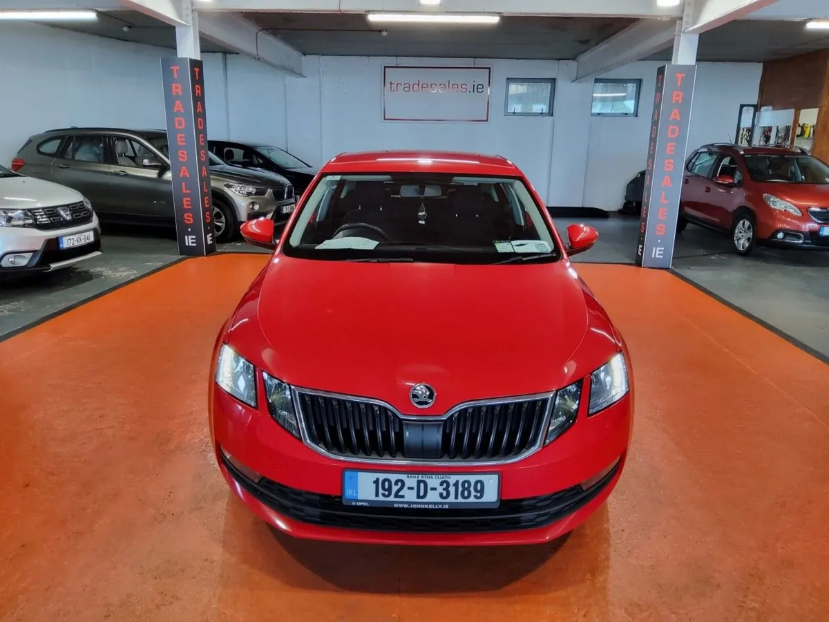 Skoda Octavia Ambition 1.0tsi 115HP - Image 1