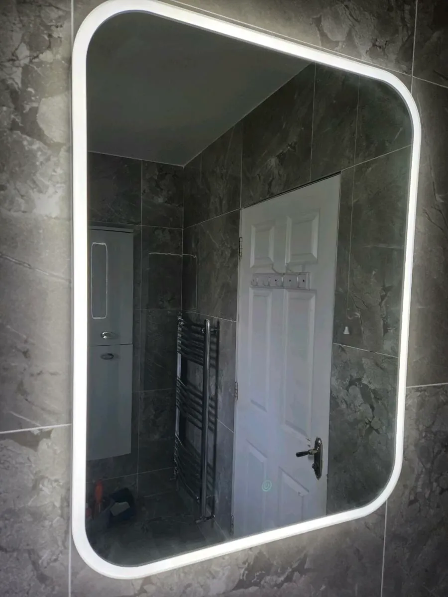 Light up bathroom mirror - Image 1