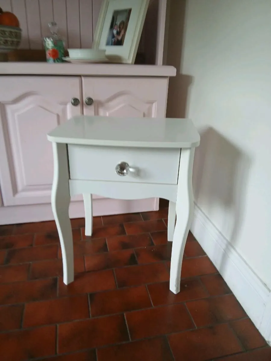 Side table - Image 1