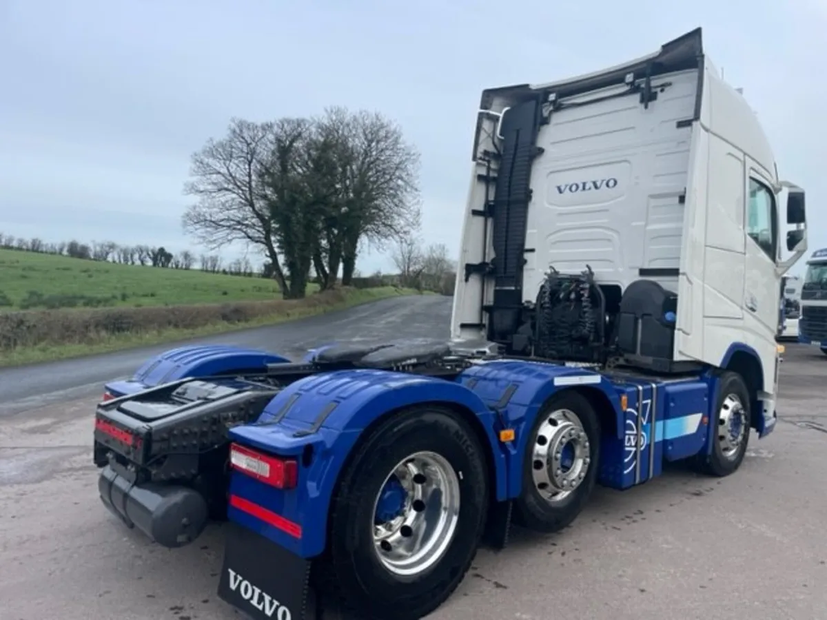 2018 Volvo FH 500 6x2 Tractor Unit - Image 3