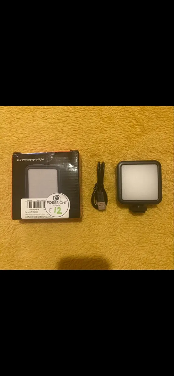 Powerful LED Video Fill Light for DSLR Camera - Image 3