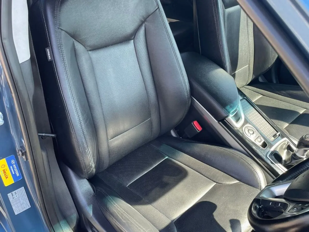 Hyundai i40 EXECUTIVE PLUS ESTATE, NEW NCT, SERVIC - Image 3