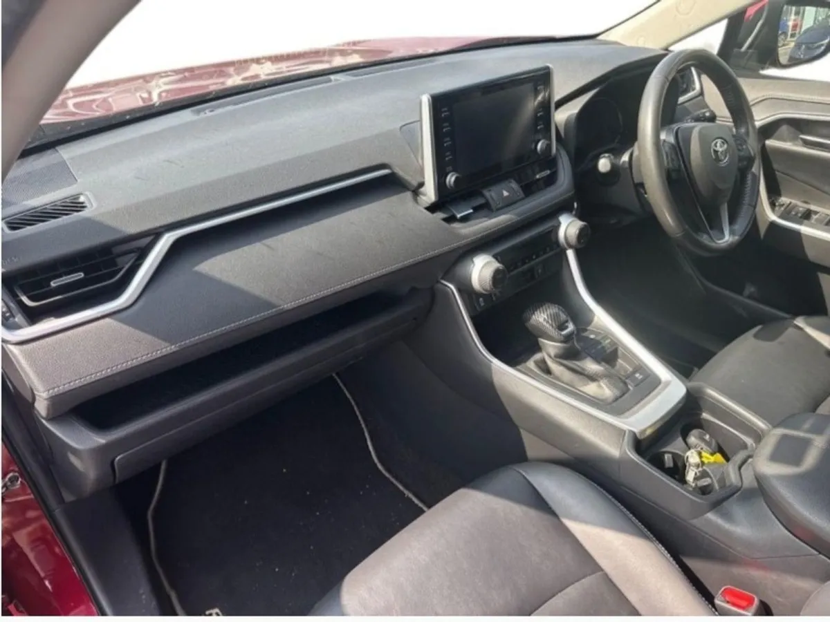 Toyota Rav4 2.5 Hybrid Sol 2WD - Image 4