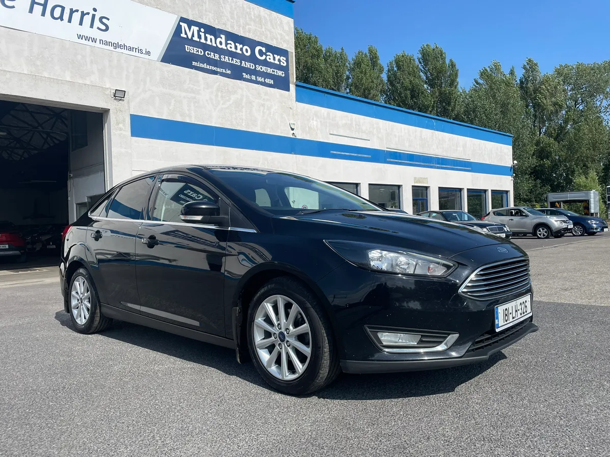 Ford Focus 2018//TITANIUM//LOW MILEAGE - Image 1