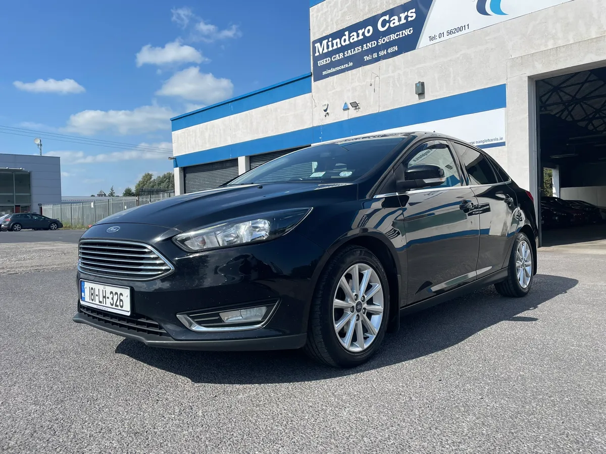 Ford Focus 2018//TITANIUM//LOW MILEAGE - Image 2