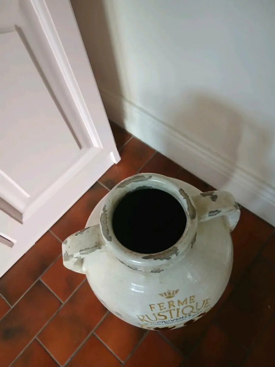 Stoneware jar - Image 3