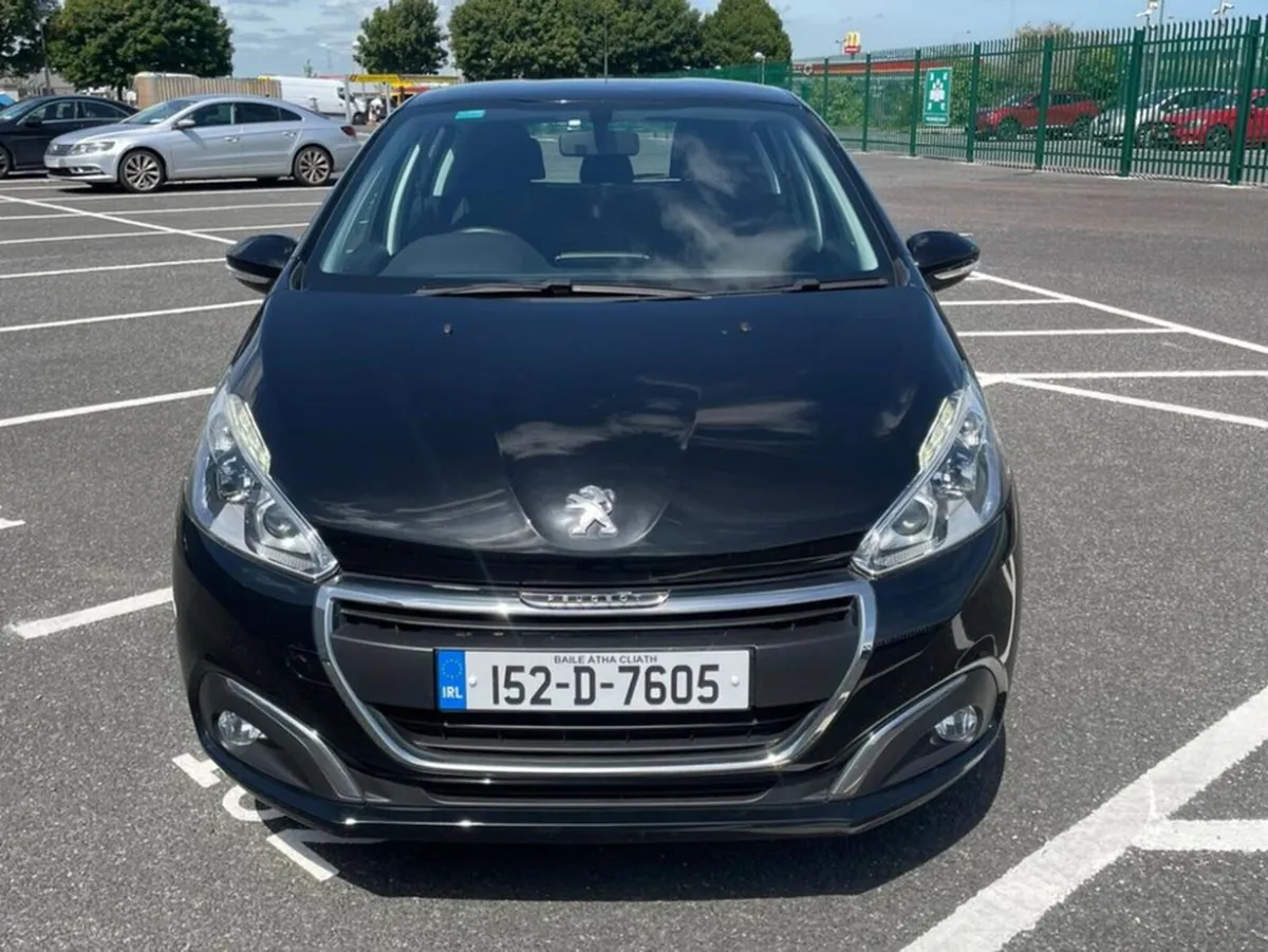Peugeot 208 1.0L PETROL 5DR, LOW MILES, SERVICE HI - Image 3