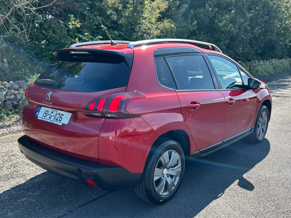 2019 PEUGEOT 2008 low kms - Image 4