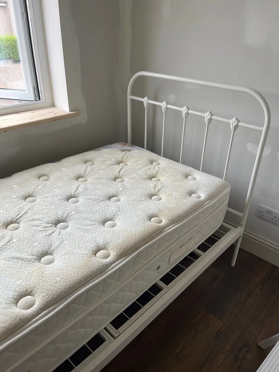 Single Bed