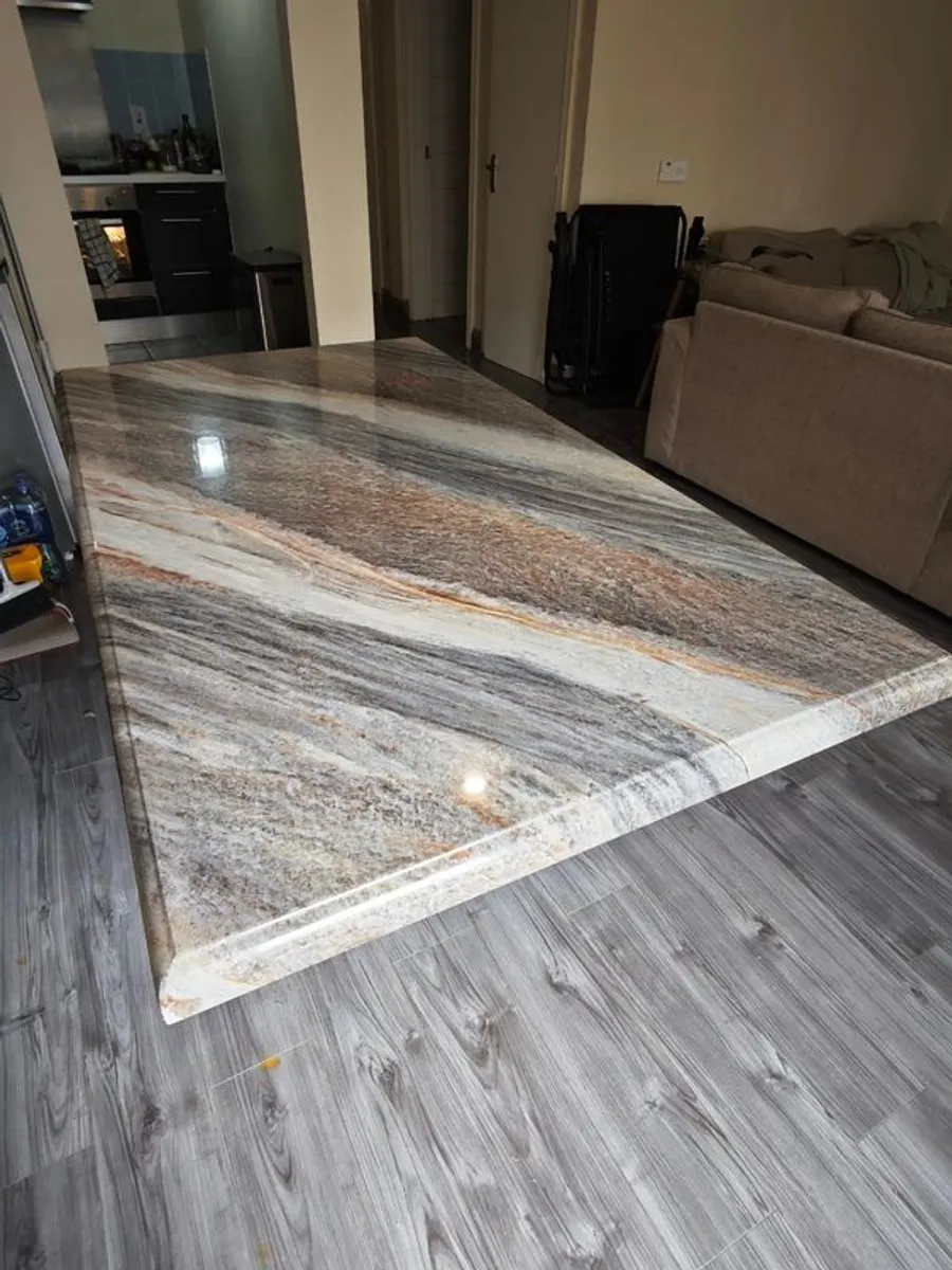 Marble table - Image 2