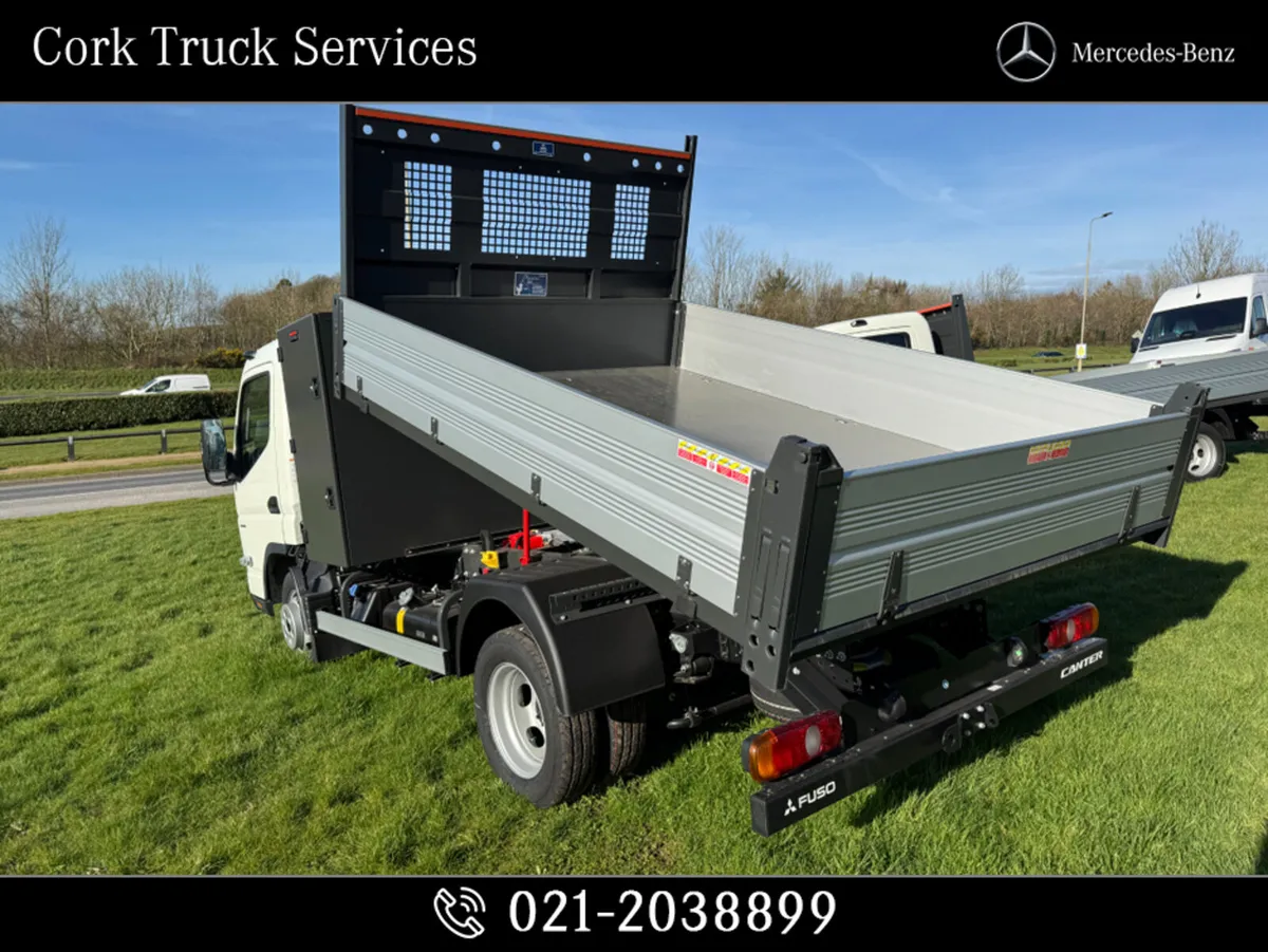 Mitsubishi Canter Fuso Canter 3C13C Tipper w/Tool - Image 2
