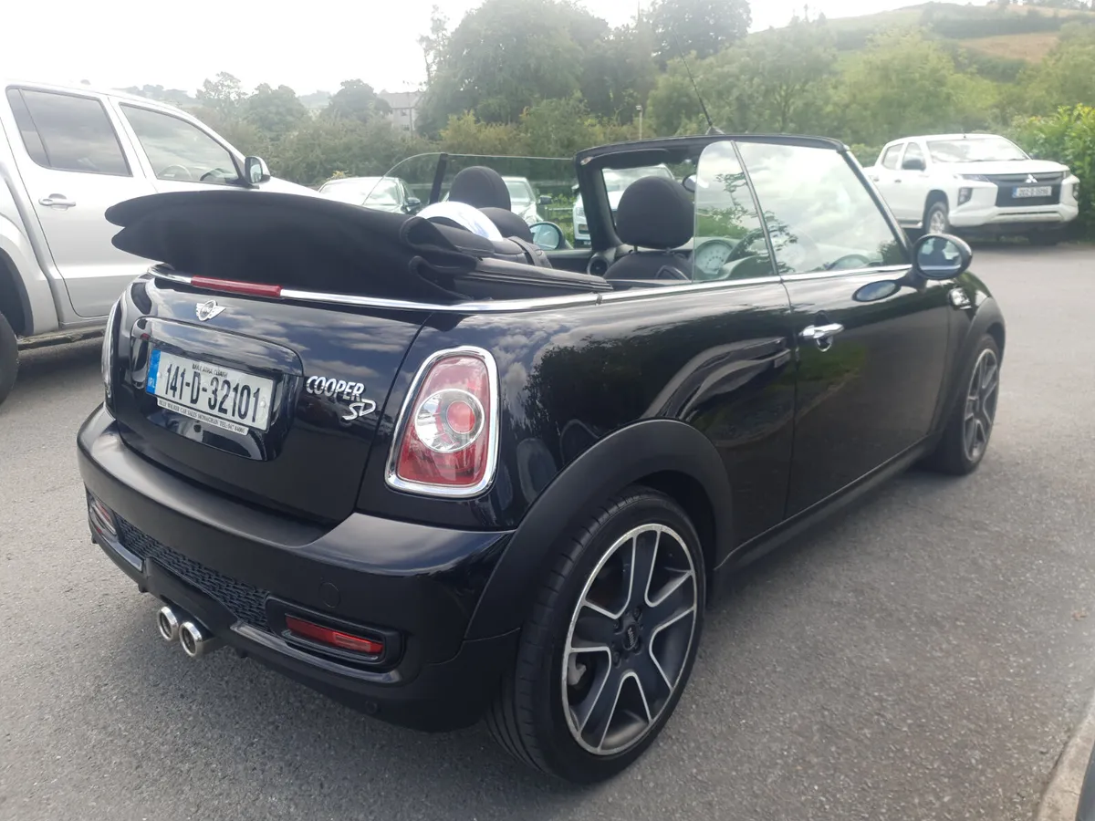 Mini Cooper 2014 sd convertible - Image 3