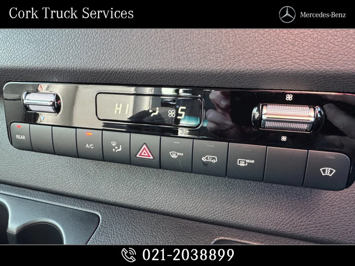 Mercedes-Benz Sprinter Sprinter Tourer 319 Select - Image 3