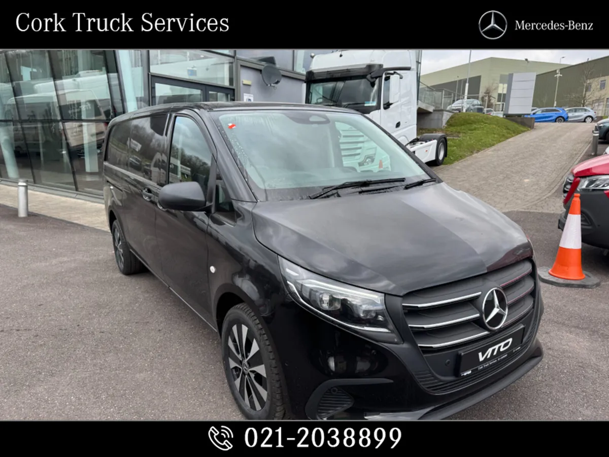 Mercedes-Benz Vito Vito Select 119E Automatic Extr - Image 1