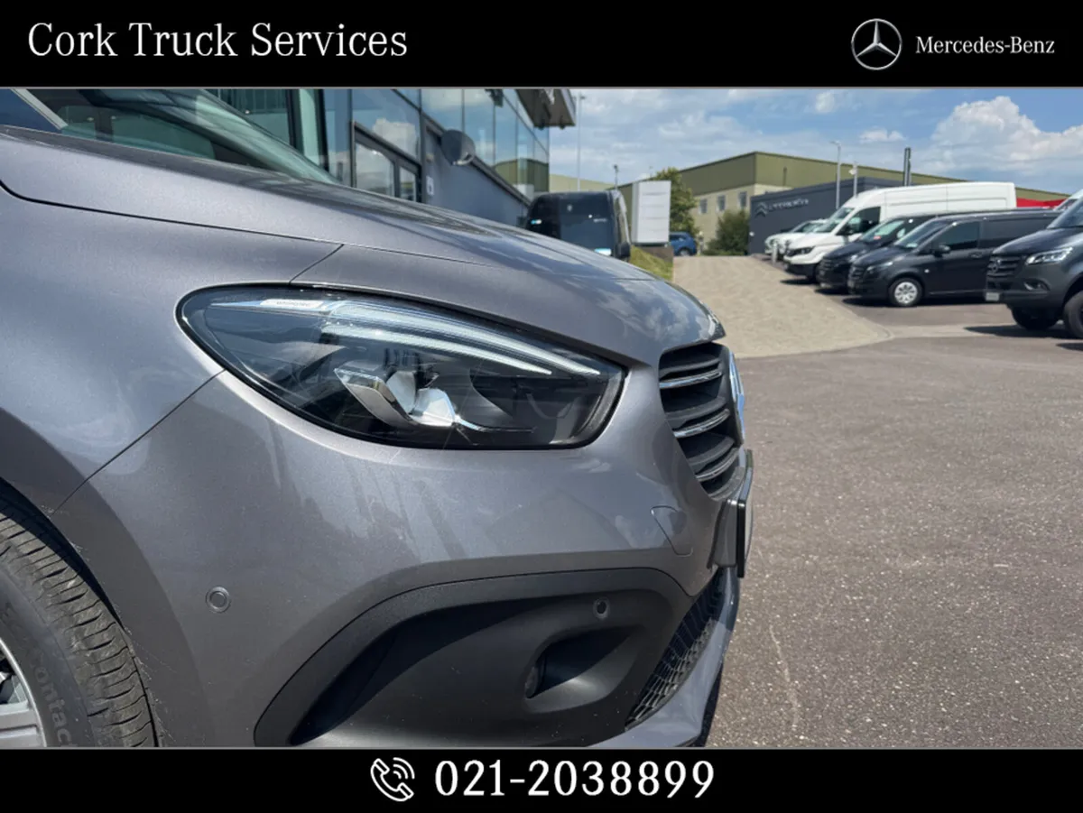 Mercedes-Benz T-Class T180 Progressive 7-Seat - Image 2