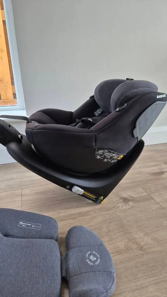 Maxi Cosi Mica Pro Car Seat - Image 4