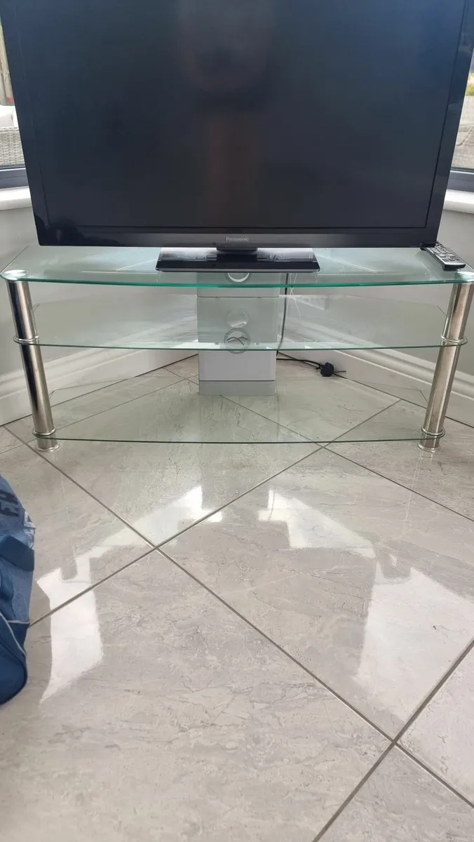 Furniture glass tv stand