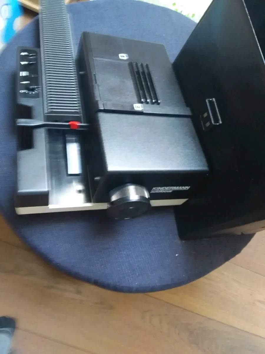 Kindermann    slide   projector     remote - Image 4