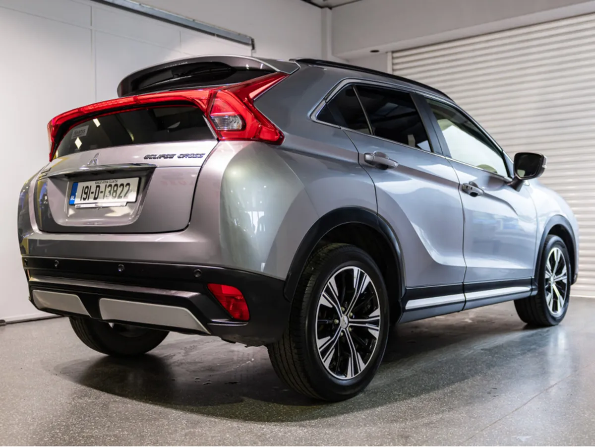 Mitsubishi Eclipse Cross ECLI INTENSE 6MT 4DR - Image 4