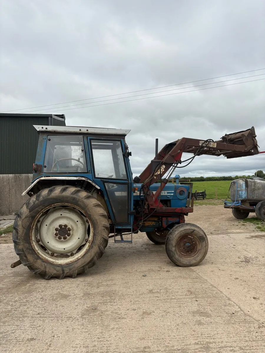Ford 4600 - Image 1