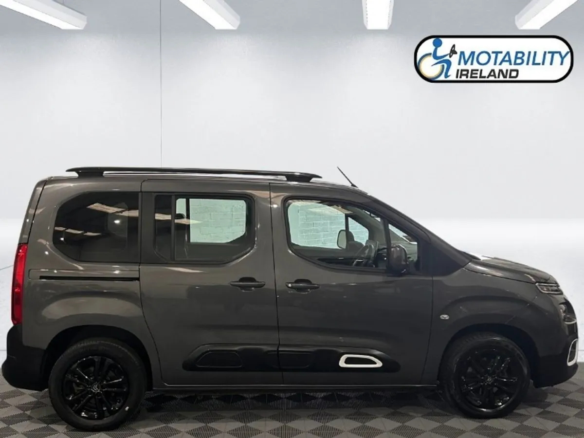 Citroen Berlingo Wheelchair Accessible - Image 3