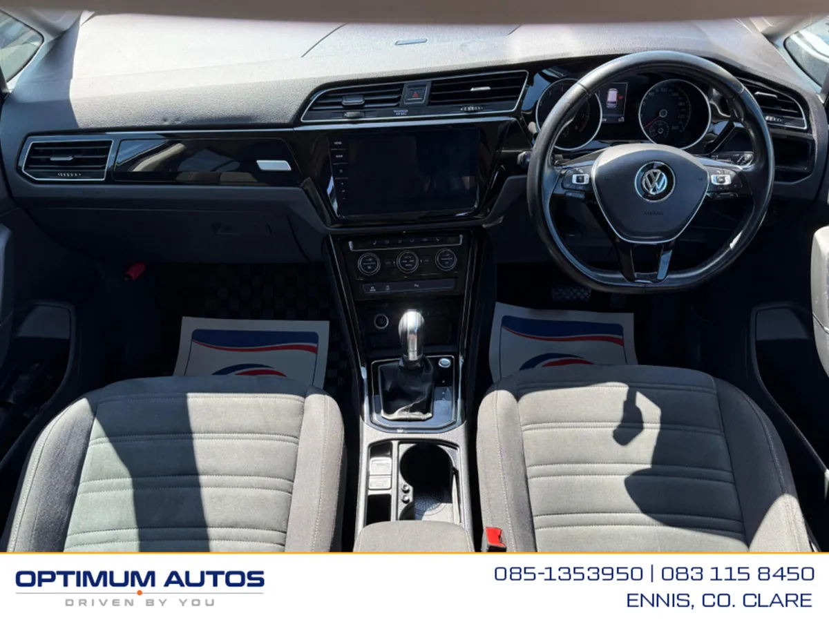 Volkswagen Touran AUTOMATIC HIGHLINE 1.4 PETROL - Image 4