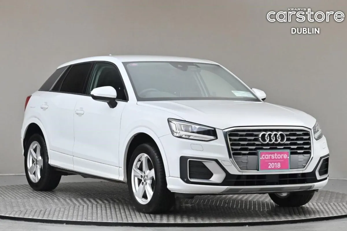 Audi Q2 1.0 Tfsi S-tronic 115BHP  reverse Cam par - Image 1