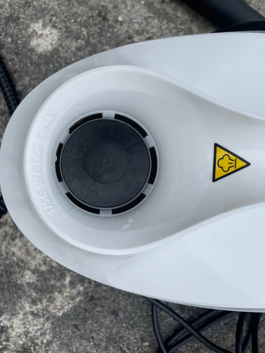 Steam cleaner Kärcher (german) from 2024 very good - Image 2