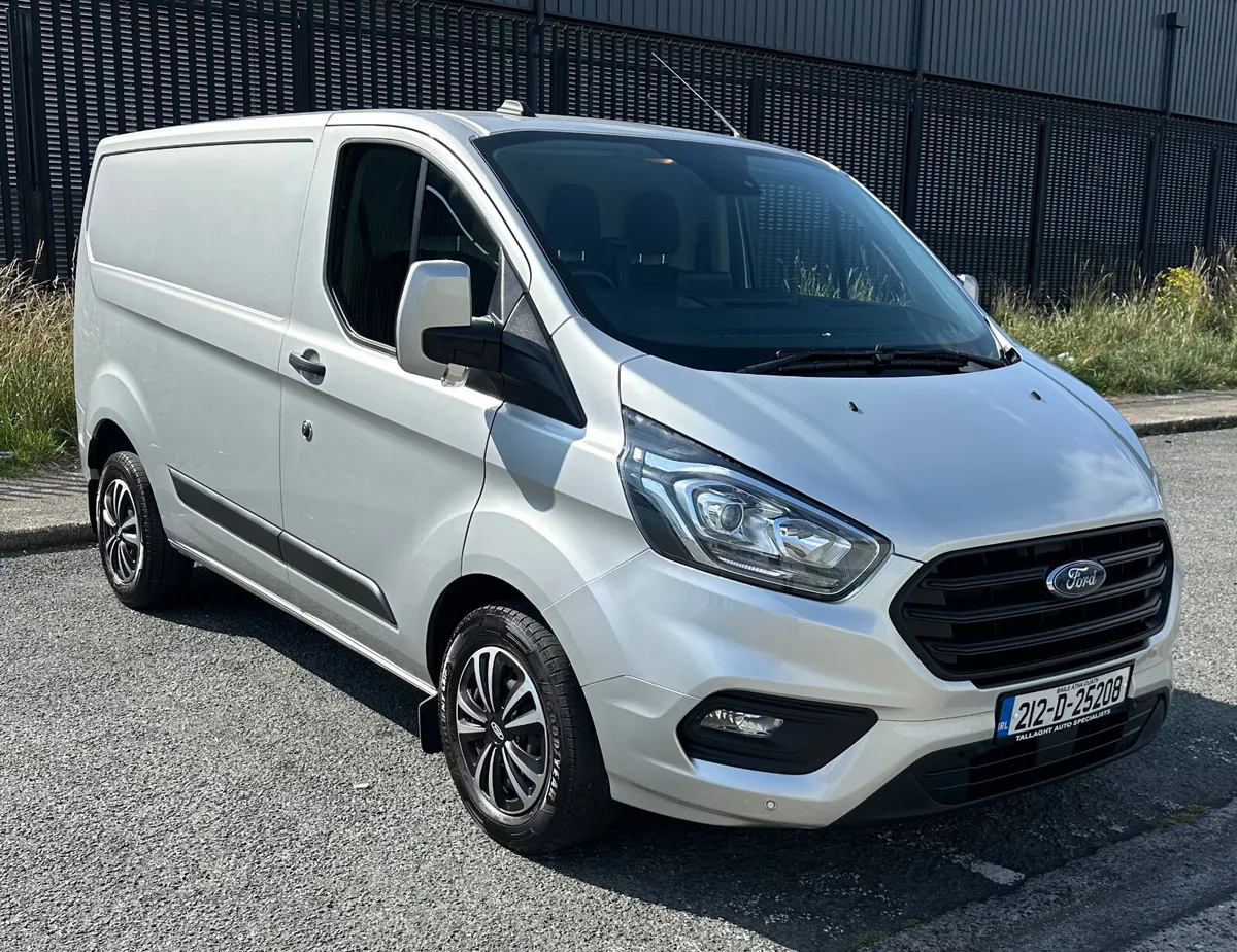 2021 Custom Auto Petrol Hybrid 15k klms - Image 1