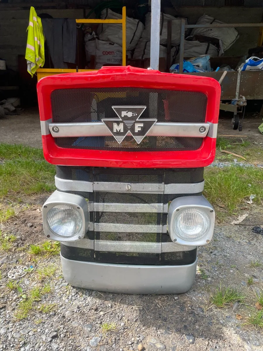 Bonnet for massy Ferguson 135 - Image 2