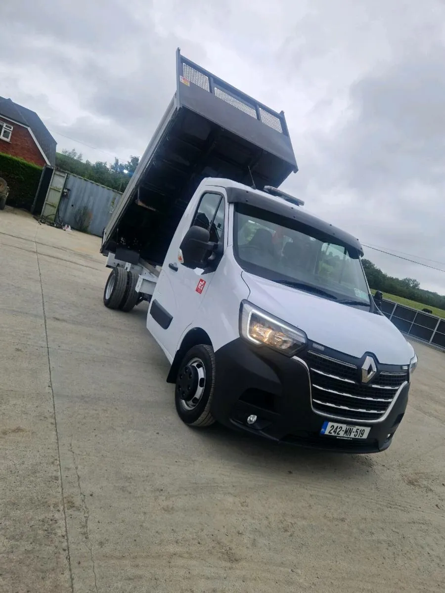 Renault master tipper - Image 1