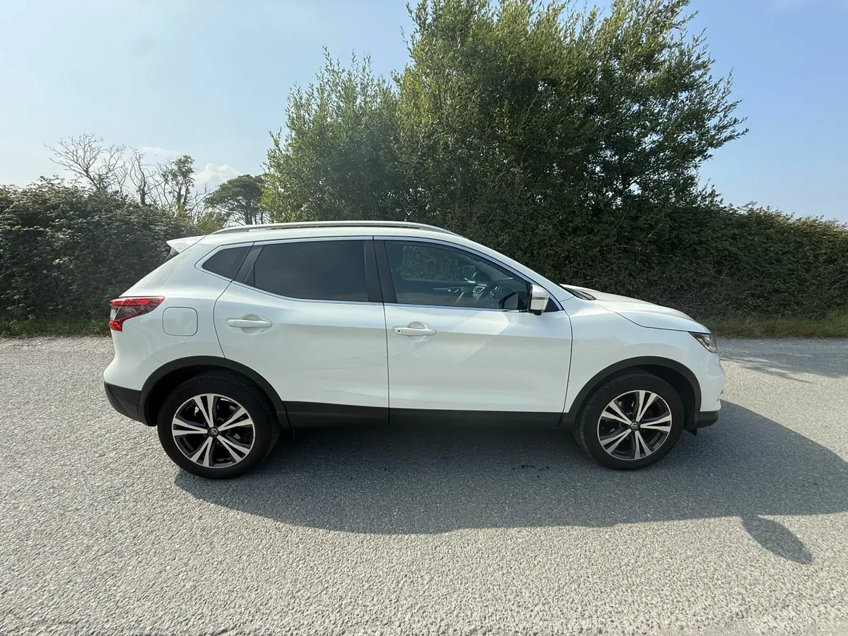 Nissan Qashqai 2017, Low Mileage - Image 4