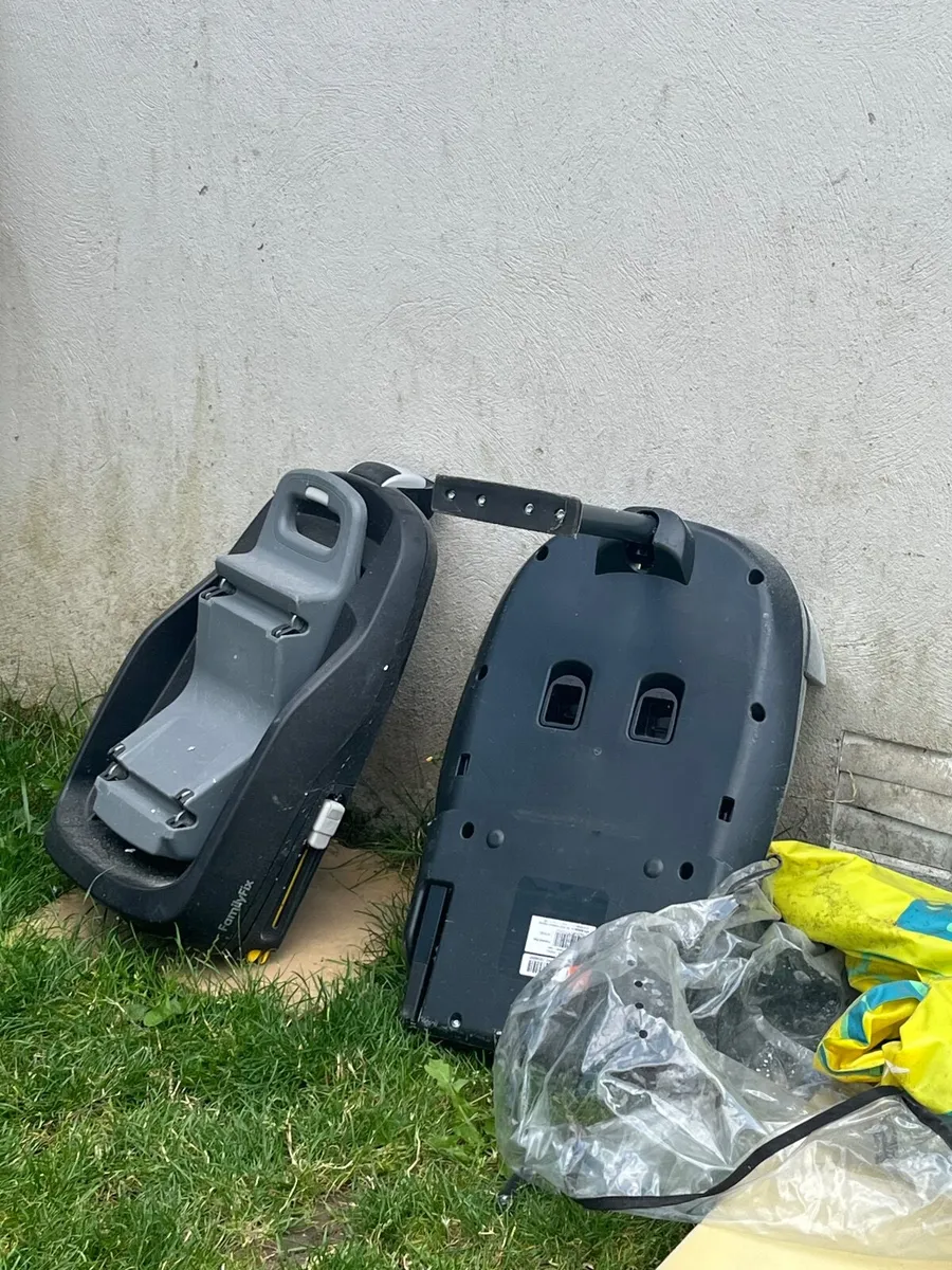 car seat bases