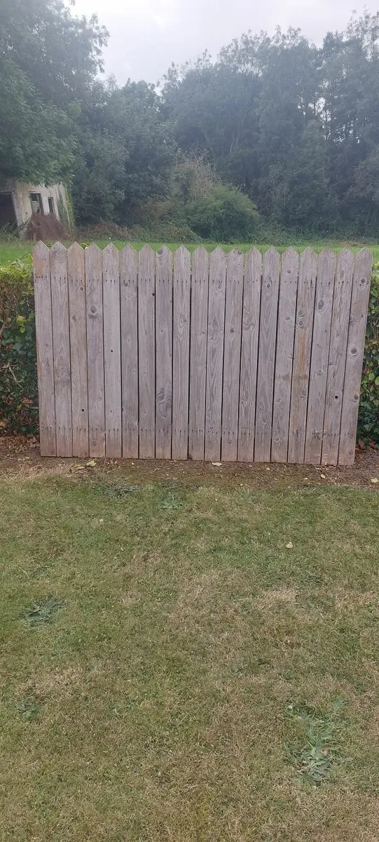 Fence panels