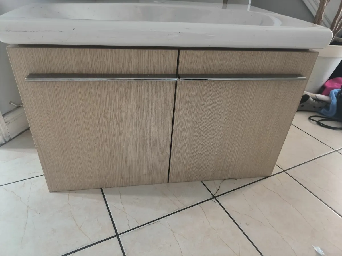Bathroom cabinet - Image 2