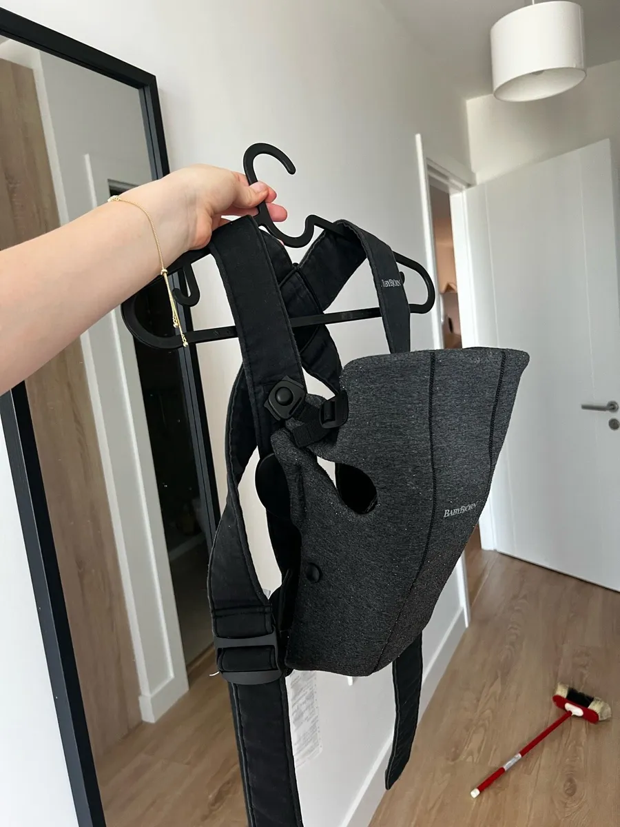 Babybjorn carrier - Image 1