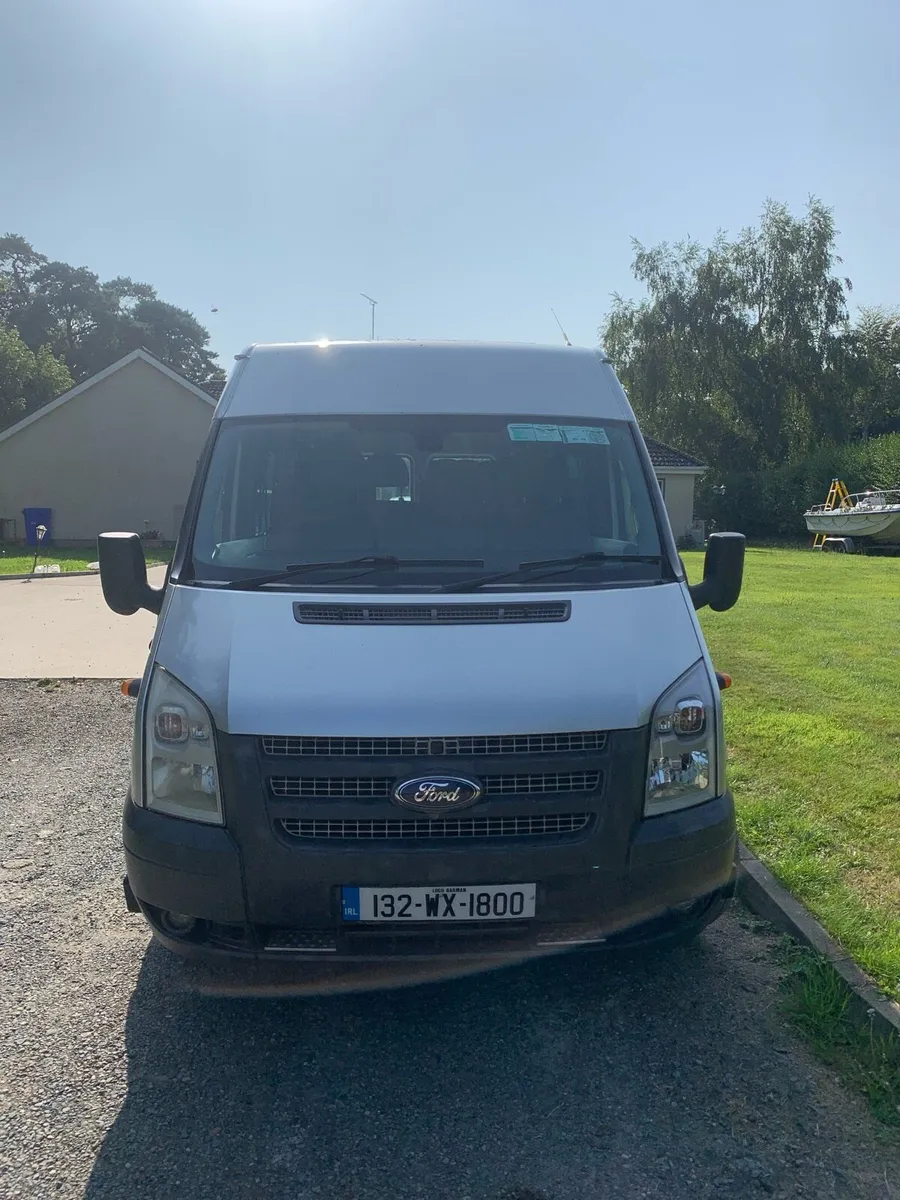 Minibus - Image 1