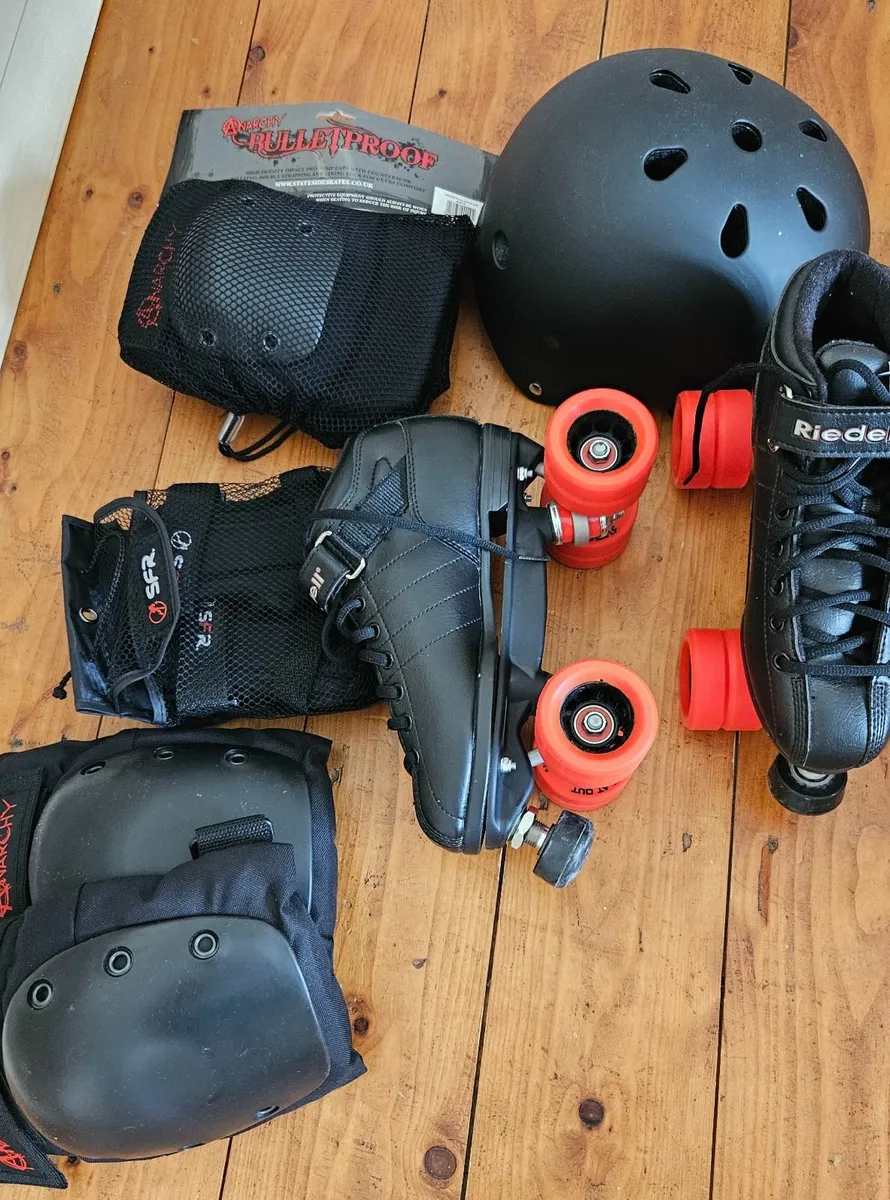 Riedell skates SIZE 7 - Image 3