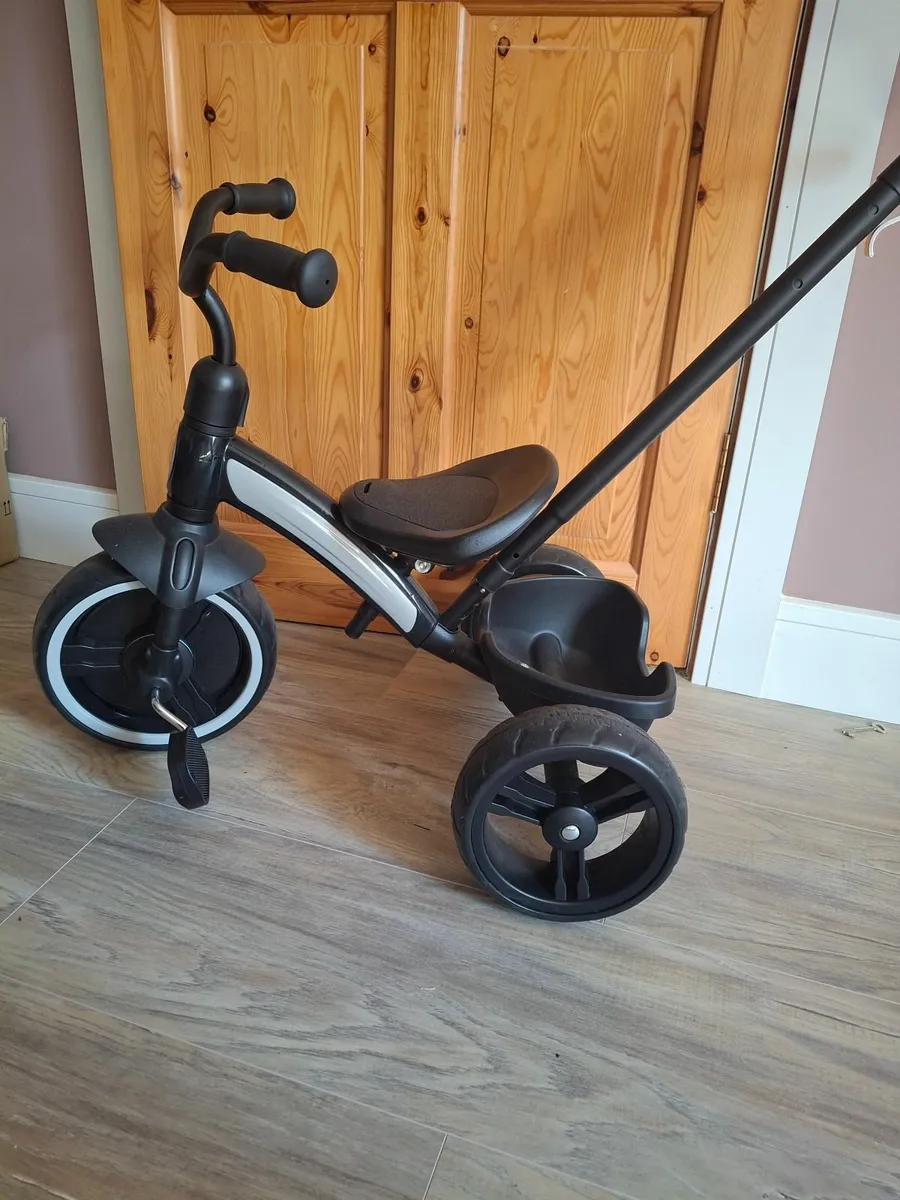 Tricycle