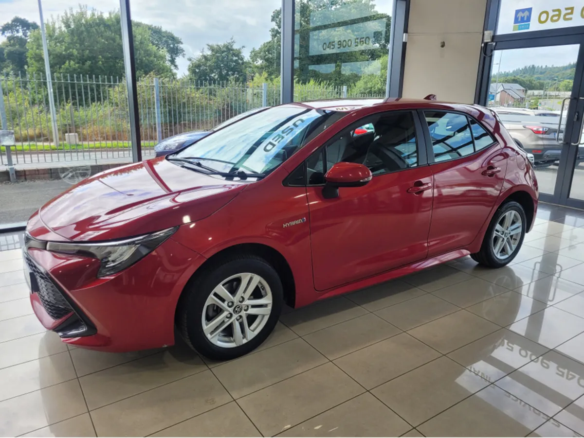 Toyota Corolla HYBRID LUNA H/B AUTO 4DR - Image 1
