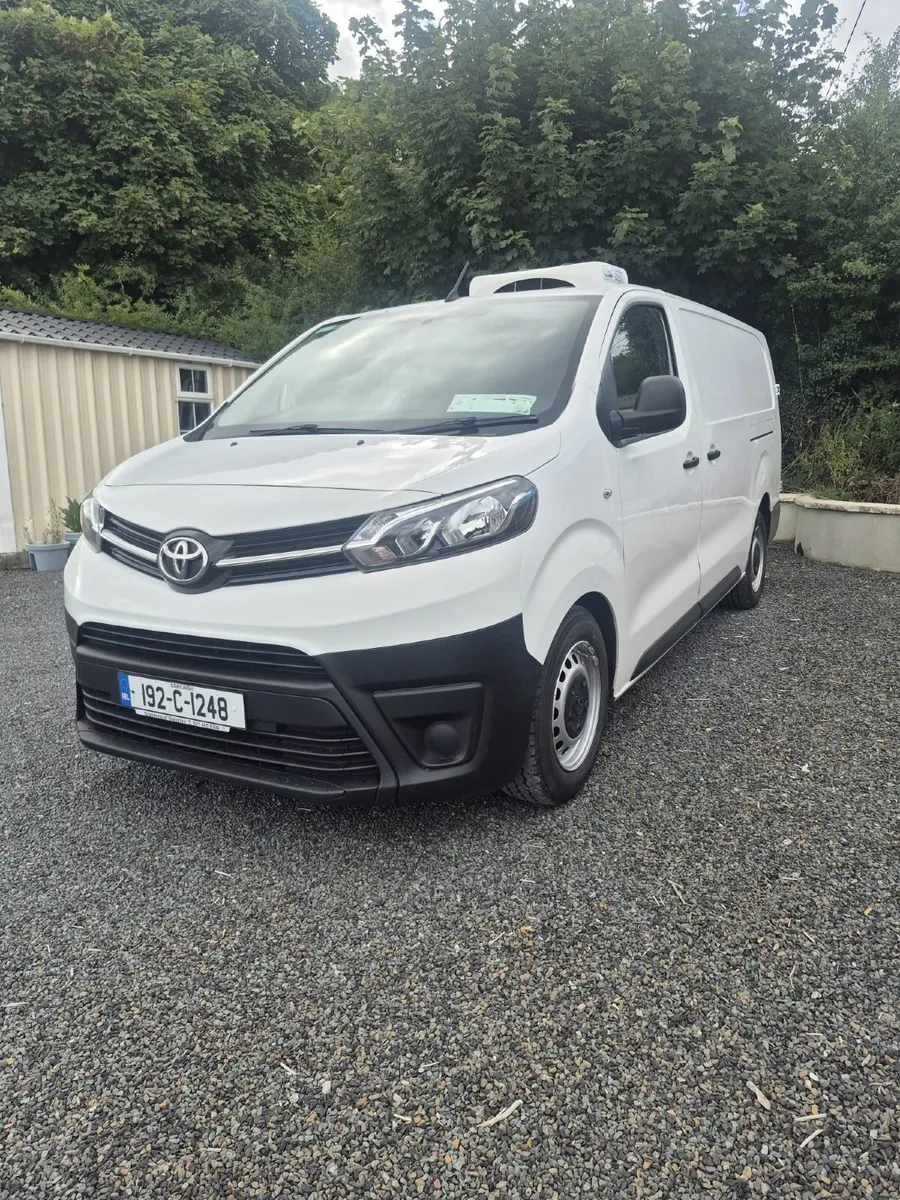 Fridge van Toyota Proace 2019 - Image 1