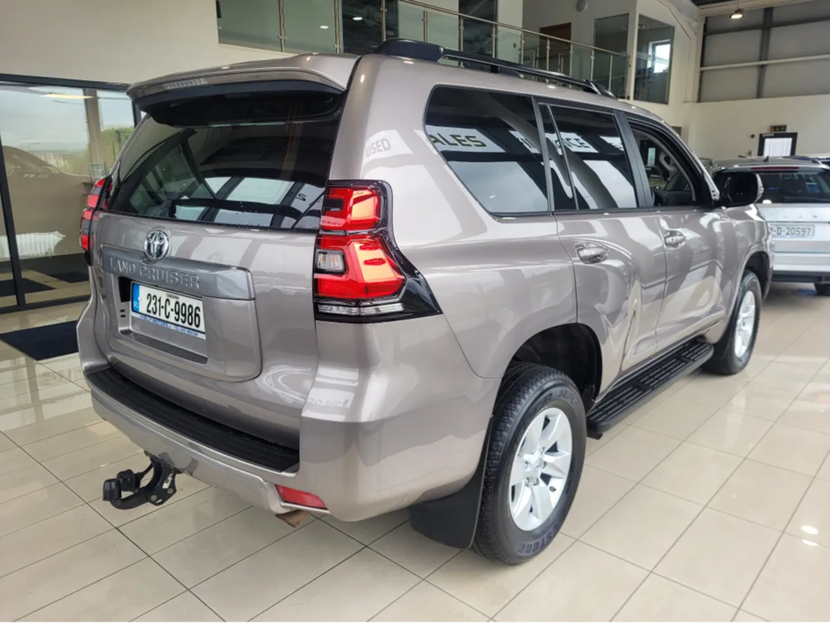 Toyota Land Cruiser LWB 2 SEAT COMM - Image 3