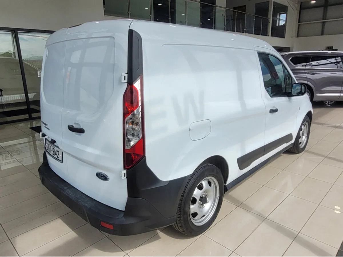 Ford Transit Connect 75PS M6 3DR - Image 3