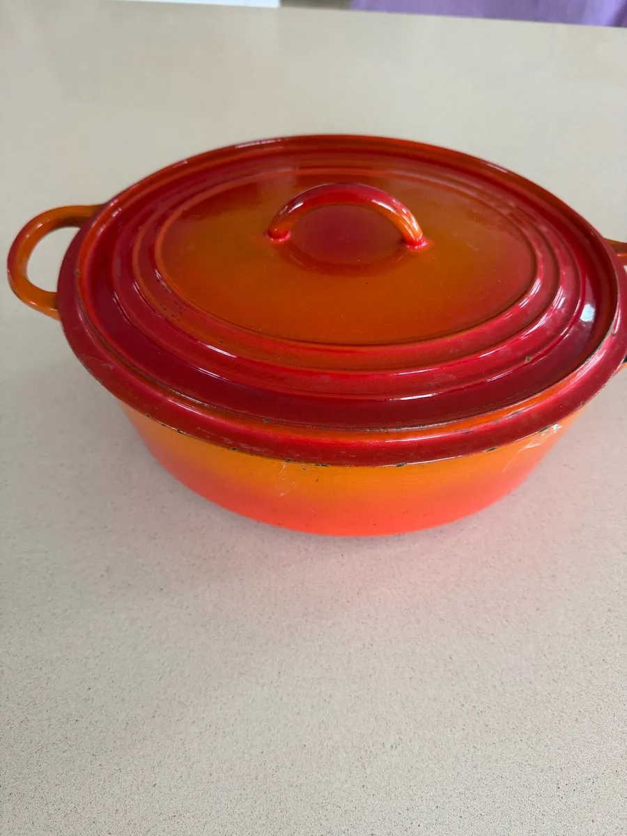 Le creuset pot - Image 1