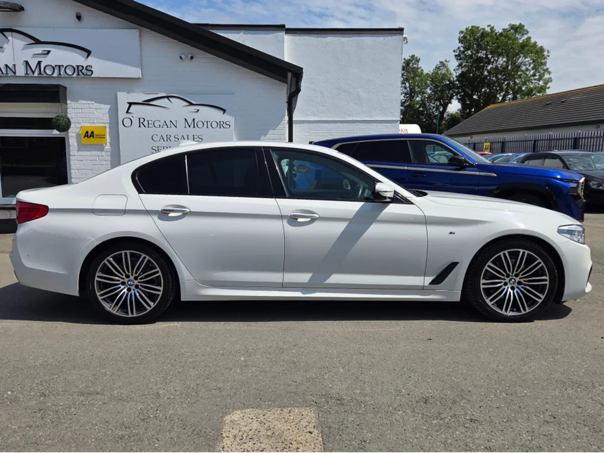 BMW 5-Series HIGH SPEC 5-SERIES M-SPORT AUTO - Image 2