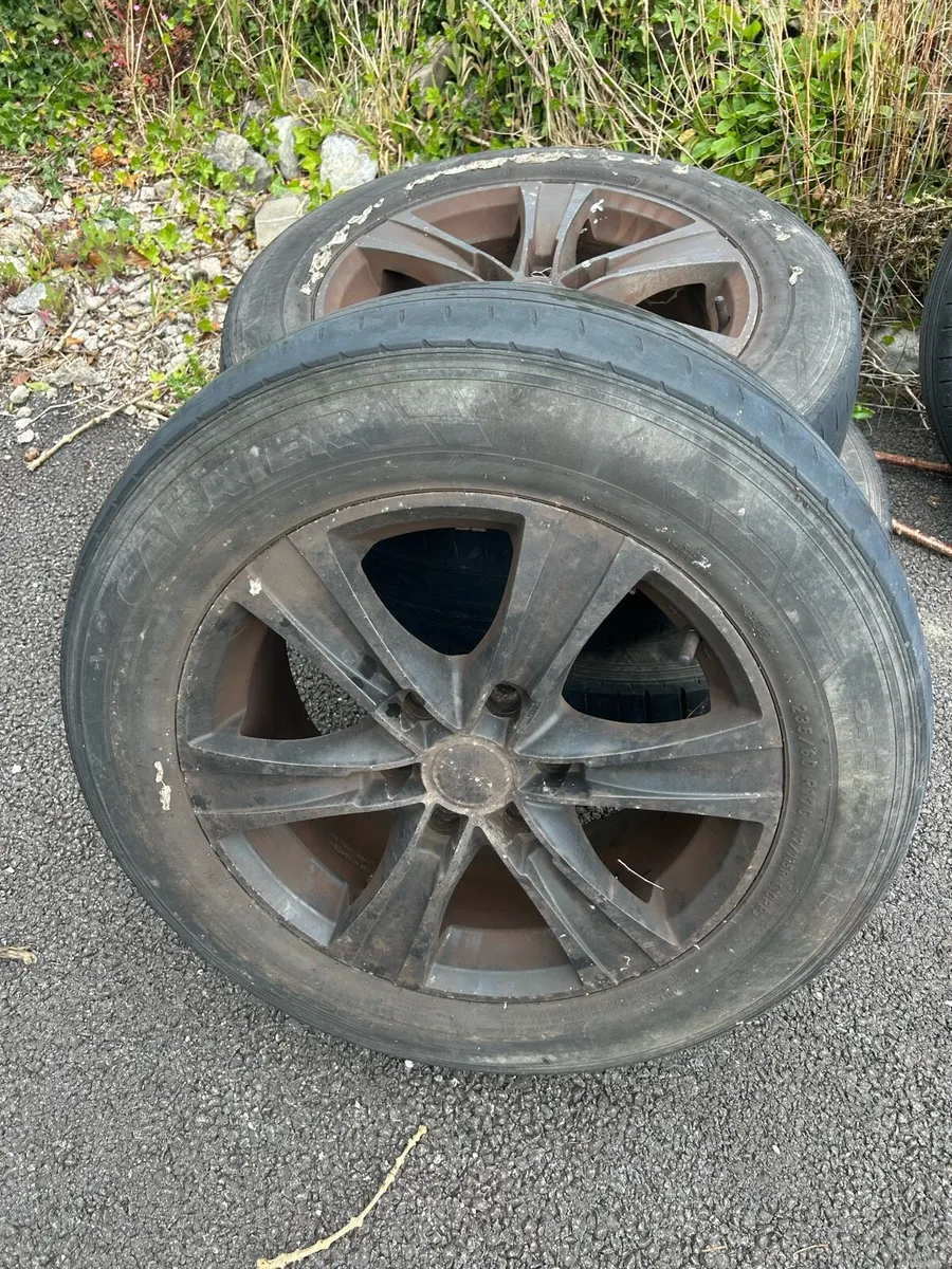 Set of 3 alloy wheels for Sprinter/Crafter - Image 1